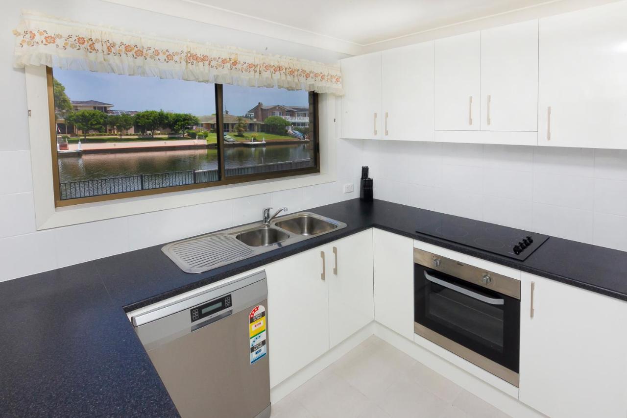 Lake House On Elouera - Linen Not Included Forster Exterior photo